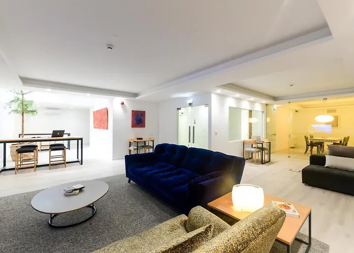 Ξενοδοχείο με διαμερίσματα Oscar Concept 4*